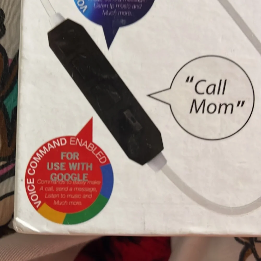 Billboard Intelligent Voice Command Wireless Earphones NIB
